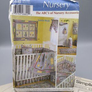 UNCUT Sewing PATTERN Simplicity 4973, Home Decorating Leslie Beck, ABCs of Nurse